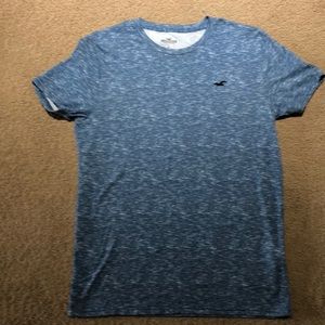 Hollister T shirt